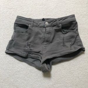 Ripped olive shorts